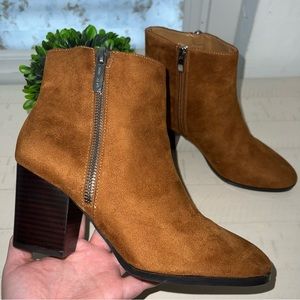 Nine West Neva Brown Fabric Boots 9.5